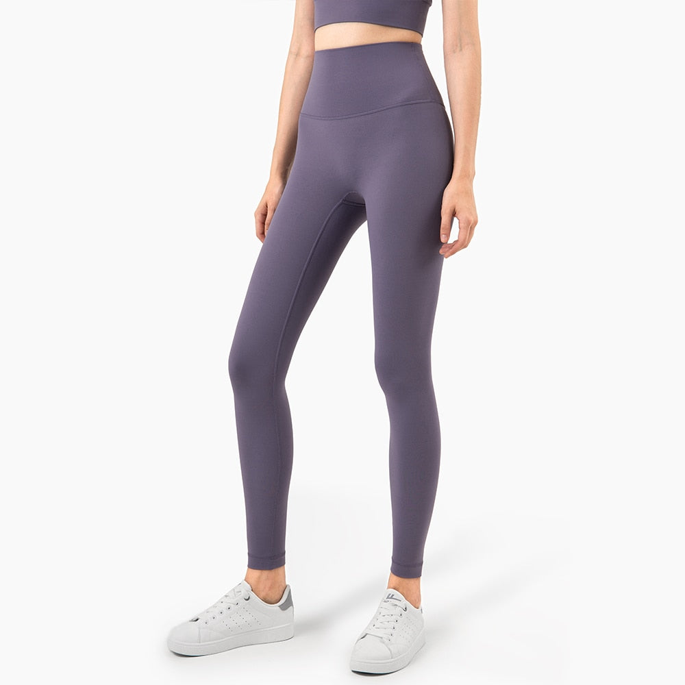 FlexFit Seamless Yoga Performance Set: Leggings and Bra