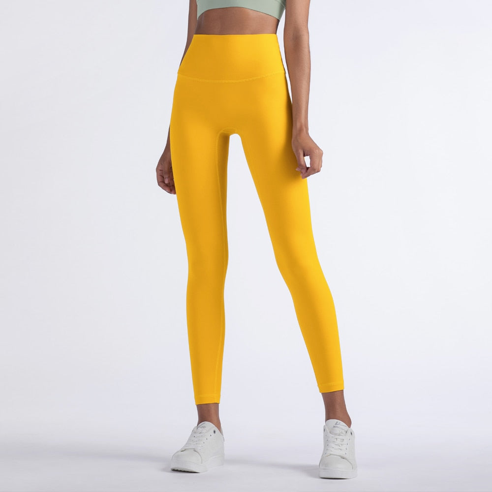 FlexFit Seamless Yoga Performance Set: Leggings and Bra